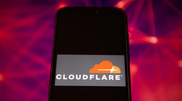 Cloudflare a picat din nou: Mai multe site-uri din România și străinătate nu pot fi accesate. Inclusiv DownDetector dă eroare
