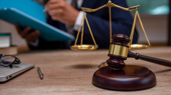 iccj contesta din noul la ccr legea pensiilor magistratilor