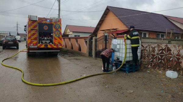 Se reia alimentarea cu apă în Prahova, după criza de la Paltinu. Oamenii sunt avertizați să nu bea din ea