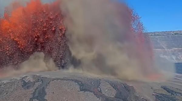 Imagini uimitoare în Hawaii: Momentul în care o cameră de filmat e înghițită de lava Vulcanului Kilauea