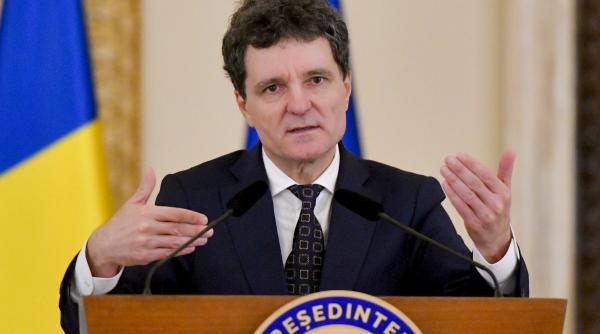 nicusor dan pleaca in prima vizita oficiala in franta si se va intalni cu emmanuel macron cum arata agenda presedintelui