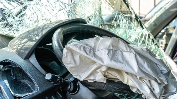 O familie distrusă într-o clipă: femeia a fost ucisă în accident, iar soțul a făcut infarct când a văzut-o