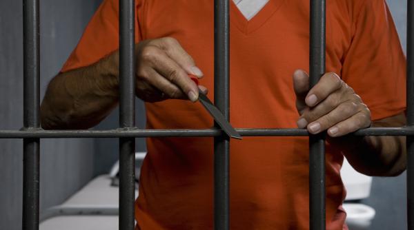 cum a reusit un barbat sa evadeze de patru ori din inchisoare ultima data a scapat din una de maxima siguranta in italia