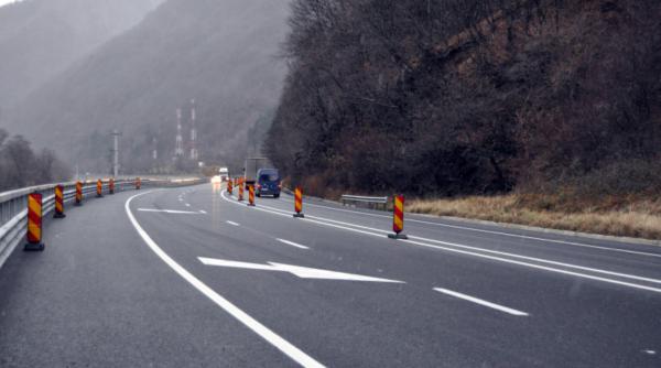 Trafic blocat pe Valea Oltului, după scăpări de gaze dintr-o cisternă. Autoritățile au transmis şi un mesaj Ro-Alert