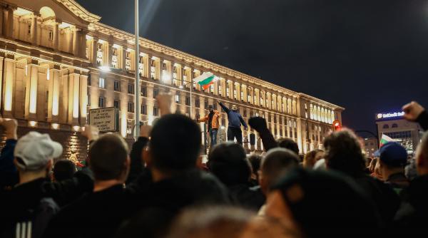 Val de proteste în Bulgaria înaintea votului de demitere a Guvernului