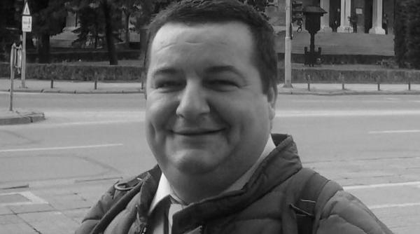 un medic a murit in timp ce consulta un pacient la spitalul orasenesc rovinari chirurgul s a prabusit in salon sub ochii colegilor