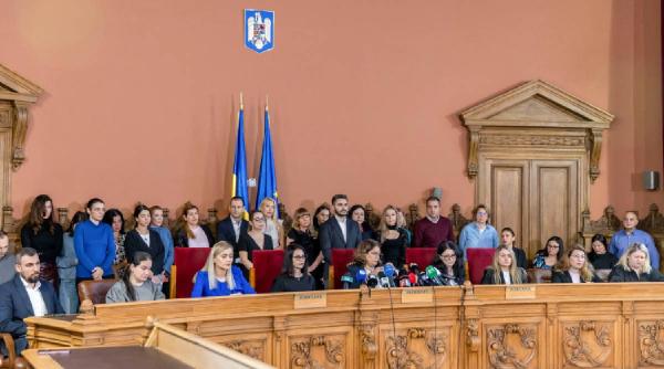 purtatorul de cuvant al iccj explica momentul m a sunat lia din conferinta au unit doua elemente si au spus despre asta s a vorbit