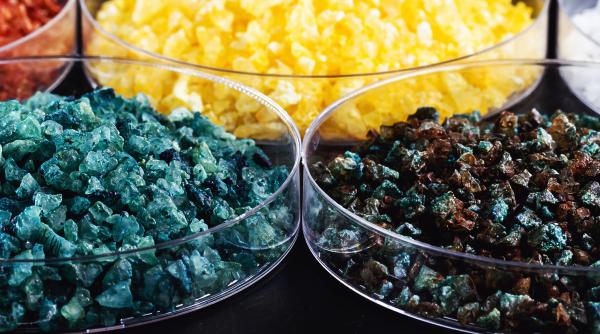 romania noul gigant european in pamanturi rare bogdan ivan fabrica de la feldioara ar putea procesa 50 din zacamantul groenlandei