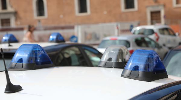 Anchetă în Italia. Bunuri imobiliare aparţinând mafiei italiene sechestrate în România