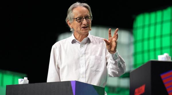 geoffrey hinton parintele ai a spus ce se va intampla cu munca in it dupa valul inteligentei artificiale