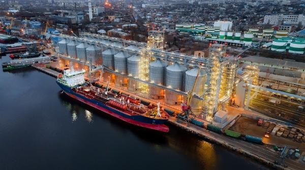 Încă o navă turcă a fost lovită de o dronă rusească în apropierea coastelor Ucrainei