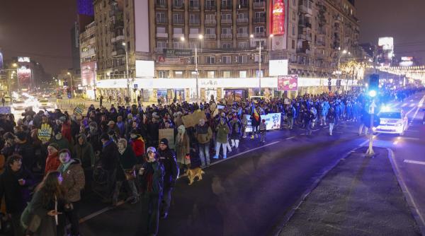 A cincea noapte de proteste pentru independența justiției. Peste o mie de oameni s-au adunat la București și la Cluj