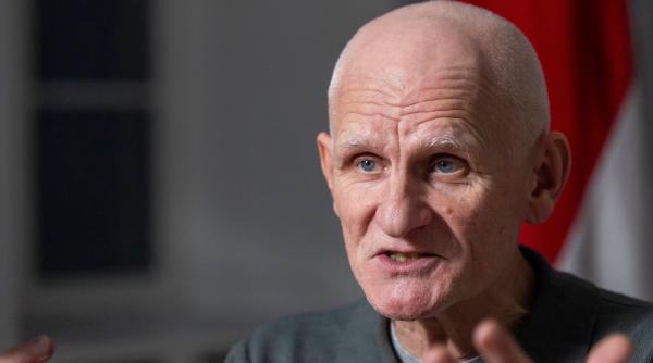 Disidentul bielorus Bialiațki, laureat Nobel pentru Pace, eliberat recent, cere UE să negocieze cu Lukașenko pentru oprirea represiunii