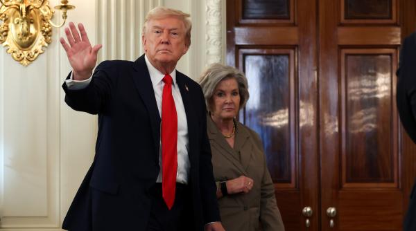 Interviu șocant dat de șefa de cabinet a lui Trump: Spune că președintele are „personalitate de alcoolic” și caută să se răzbune