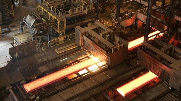 Fabrica ArcelorMittal Iași a fost cumpărată de cel mai bogat ucrainean: Țevile vor fi exportate. Ce se întâmplă cu angajații români