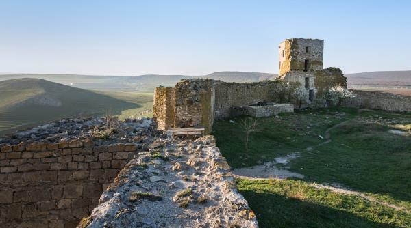 cetati antice rare din dobrogea tinute departe de turisti din cauza birocratiei de ce a fost blocat un imens patrimoniu arheologic