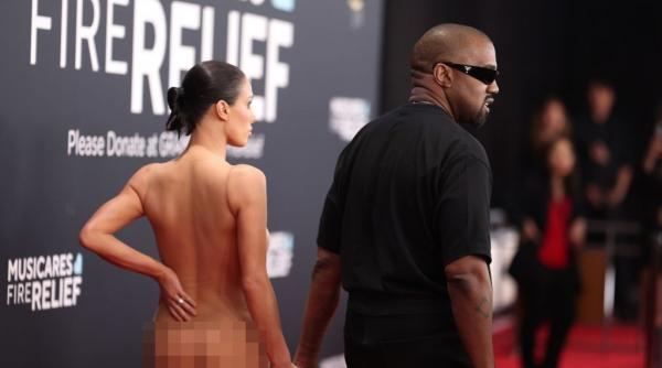 Într-un interviu bizar, Bianca Censori, soția lui Kanye West, explică de ce iese în public aproape dezbrăcată