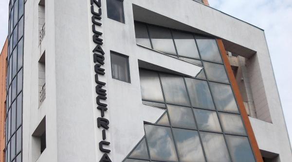 nuclearelectrica isi mentine ratingul de credit dar perspectiva ramane negativa