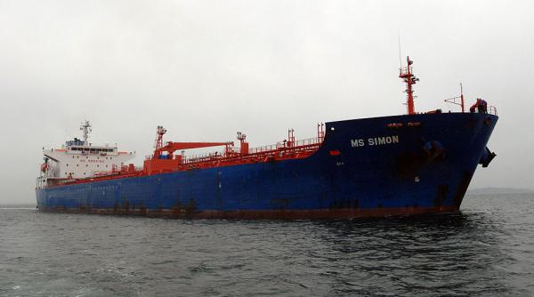 Un petrolier aflat sub sancţiuni a intrat în apele Venezuelei, ca să testeze blocada lui Trump