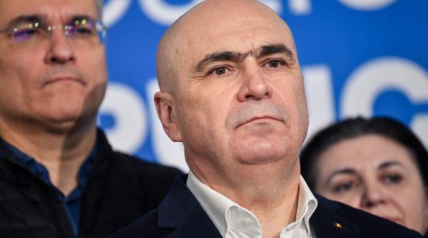 ilie bolojan in direct la antena 3 cnn premierul vorbeste cu sabina iosub despre subiectele fierbinti ale zilei