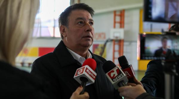 Preşedintele CJ Constanța, liberalul Florin Mitroi, a anunţat că renunţă la demisia din funcţie „pentru liniștea județului”