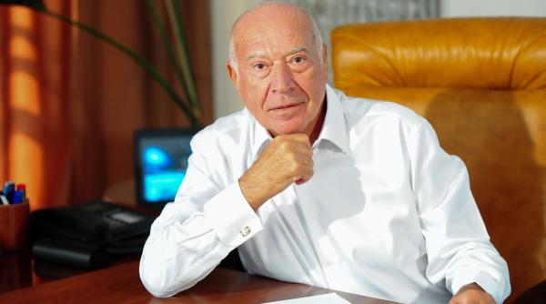 Mesajul de Crăciun, transmis de Dan Voiculescu: "Să nu uităm de cei care ne-au făcut mari"
