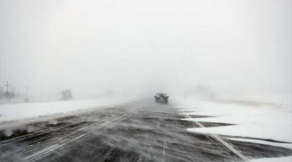 Ninge viscolit în ziua de Crăciun, în mai multe zone din țară: S-a depus strat de zăpadă și în București. La Bâlea Lac trece de 30 cm