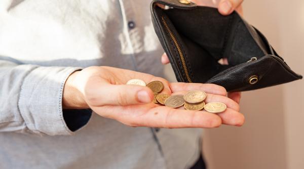 romania codasa europei la salarii si in 2026 suntem singurii care vor castiga si mai putin anul viitor