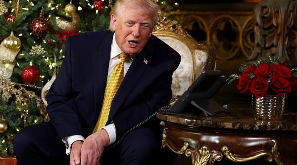 trump a combinat urarile de craciun cu atacuri politice mesaj pentru copii ne asiguram ca nu intra in tara un mos rau