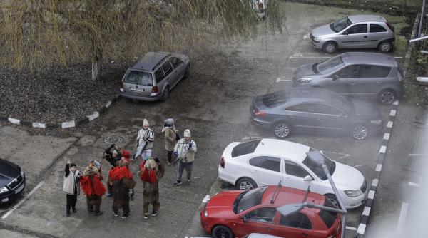 colindator batut cu bata la cluj pentru ca nu stia versurile unei piese