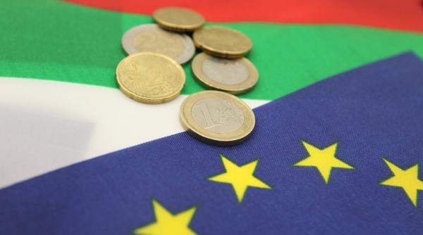 Bulgaria trece la moneda euro de la 1 ianuarie: primele kituri de 10 euro s-au vândut cu 20 de euro