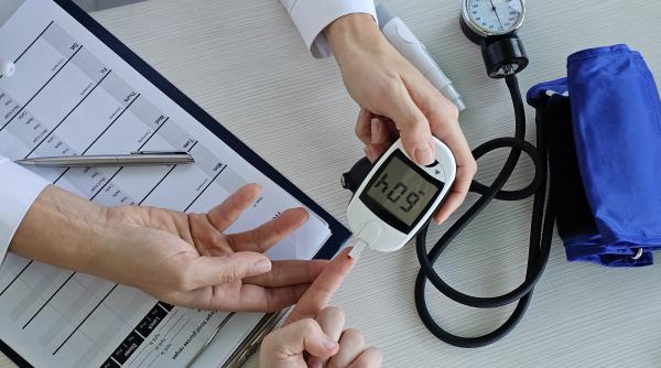 O nouă formă de diabet a fost recunoscută oficial: Diabetul tip 5 nu răspunde la tratamentele obișnuite