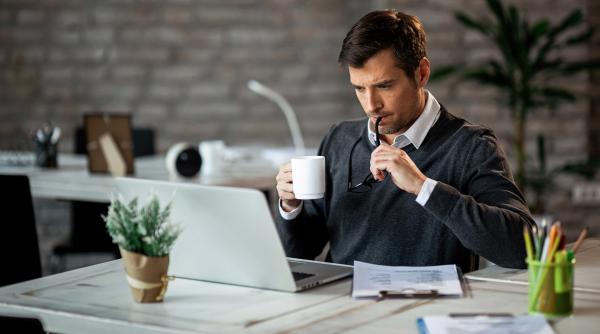 Cum monitorizezi corect o campanie SEO folosind dashboard-uri și segmentări de date avansate