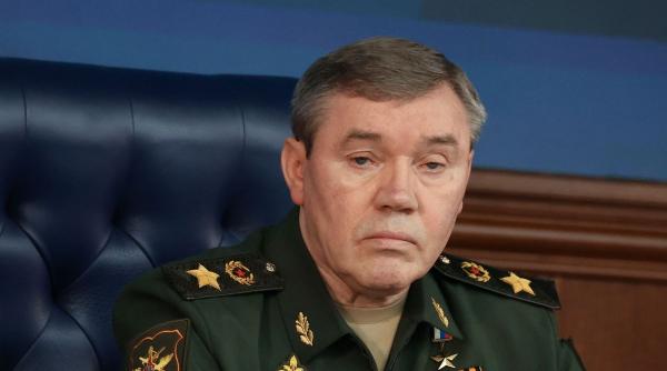 Comandantul armatei ruse spune că Putin a ordonat, pentru 2026, extinderea "zonei tampon" cu nord-estul Ucrainei