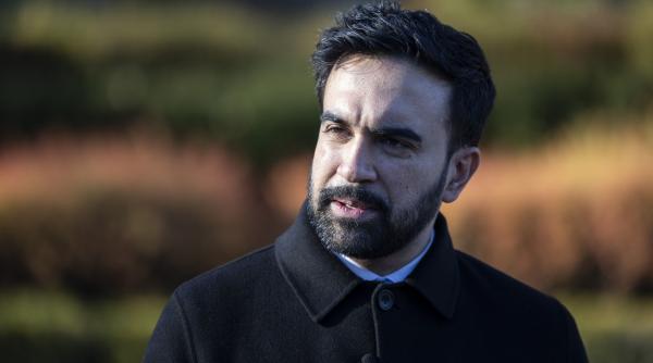 mamdani depune juramantul ca primar al new york ului la o statie de metrou abandonata din manhattan chiar la miezul noptii de revelion