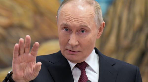 mesajul lui putin catre rusi de anul nou planurile noastre se vor implini cu siguranta i a felicitat si pe soldatii de pe front