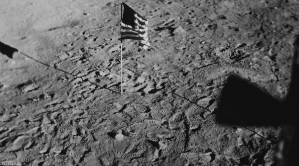 NASA este la câteva săptămâni distanță de un test istoric: o navă cu echipaj uman va înconjura Luna