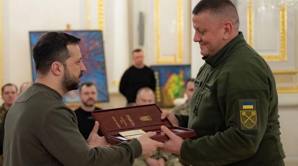 WP: Valeri Zalujnîi, fostul șef al armatei ucrainene, ar putea deveni președintele Ucrainei până la finalul lui 2026