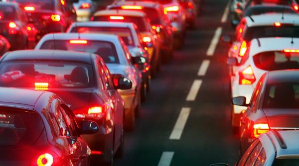 Impozitul auto de la 1 ianuarie 2026. Care e noua formulă și cum se calculează suma de plată pentru proprietarii de mașini