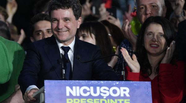 nicusor dan mesaj in prima zi din 2026 sa fie un an al pacii si al increderii imagini cu cele mai importante clipe din 2025