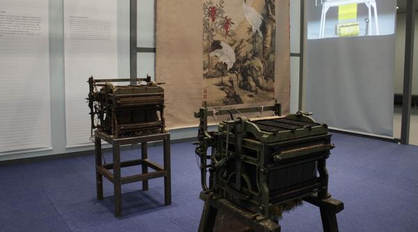 O mașină veche de 2.000 de ani, descoperită într-un mormânt din vestul Chinei, ar putea fi primul computer binar din lume