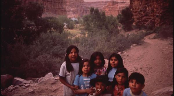 secretul tribului care traieste in adancul marelui canion de peste 1 000 de ani