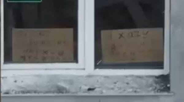 "Va rog să mă luați prizonier, vreau să trăiesc". Un soldat rus s-a predat în Ucraina cu un mesaj văzut de o dronă