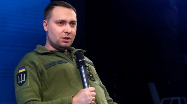 zelenski a anuntat ca seful spionajul militar va conduce administratia prezidentiala dupa demisia lui iermak in scandalul de coruptie