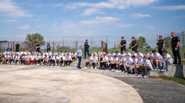 Şase copii ar fi fost abuzaţi sexual de agenţii Centrului Educativ Buziaş. Procurorii au aflat abia după două săptămâni