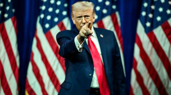 trump a lansat din nou un atac dur impotriva aliatilor europeni nato nu ar veni in apararea sua