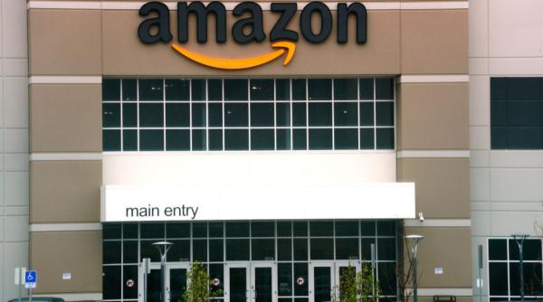 amazon le ofera managerilor o noua modalitate de a vedea angajatii care nu petrec destul timp la birou totul le apare pe ecran