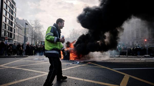 controversatul acord ue mercosur care i a infuriat pe fermierii europeni merge la vot franta inca se opune italia ar fi fost convinsa