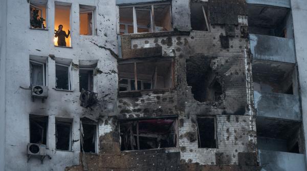 Situație dramatică în Kiev, după bombardamentul rușilor. Primarul cere evacuarea capitalei