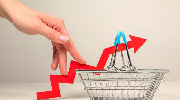 romanii strang cureaua serios datele ins arata cat de tare a lovit inflatia